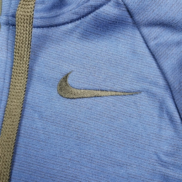 *NWT* NIKE Hoodie - Picture 4 of 6